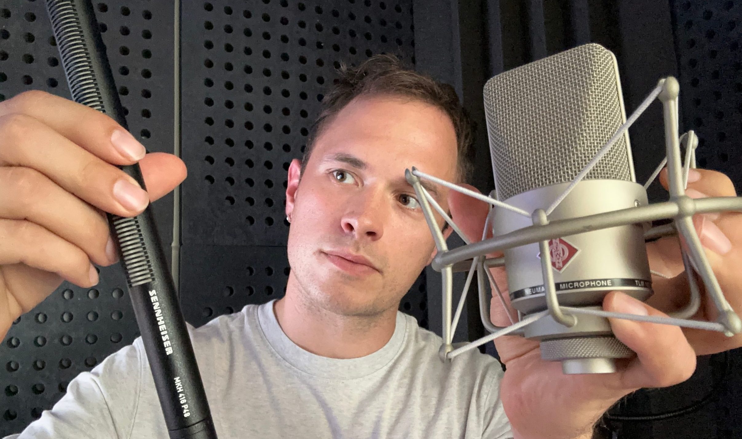 Simon Rajala. Neumann TLM 103 mic, Sennheizer 416 mic.